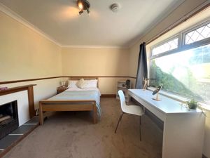 Photo 14- click for photo gallery